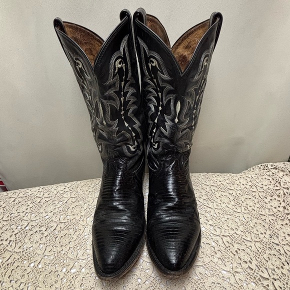Tony Lama Other - Tony Lama Vintage Black Lizard Cowboy Boots Men's 12 D made in the USA